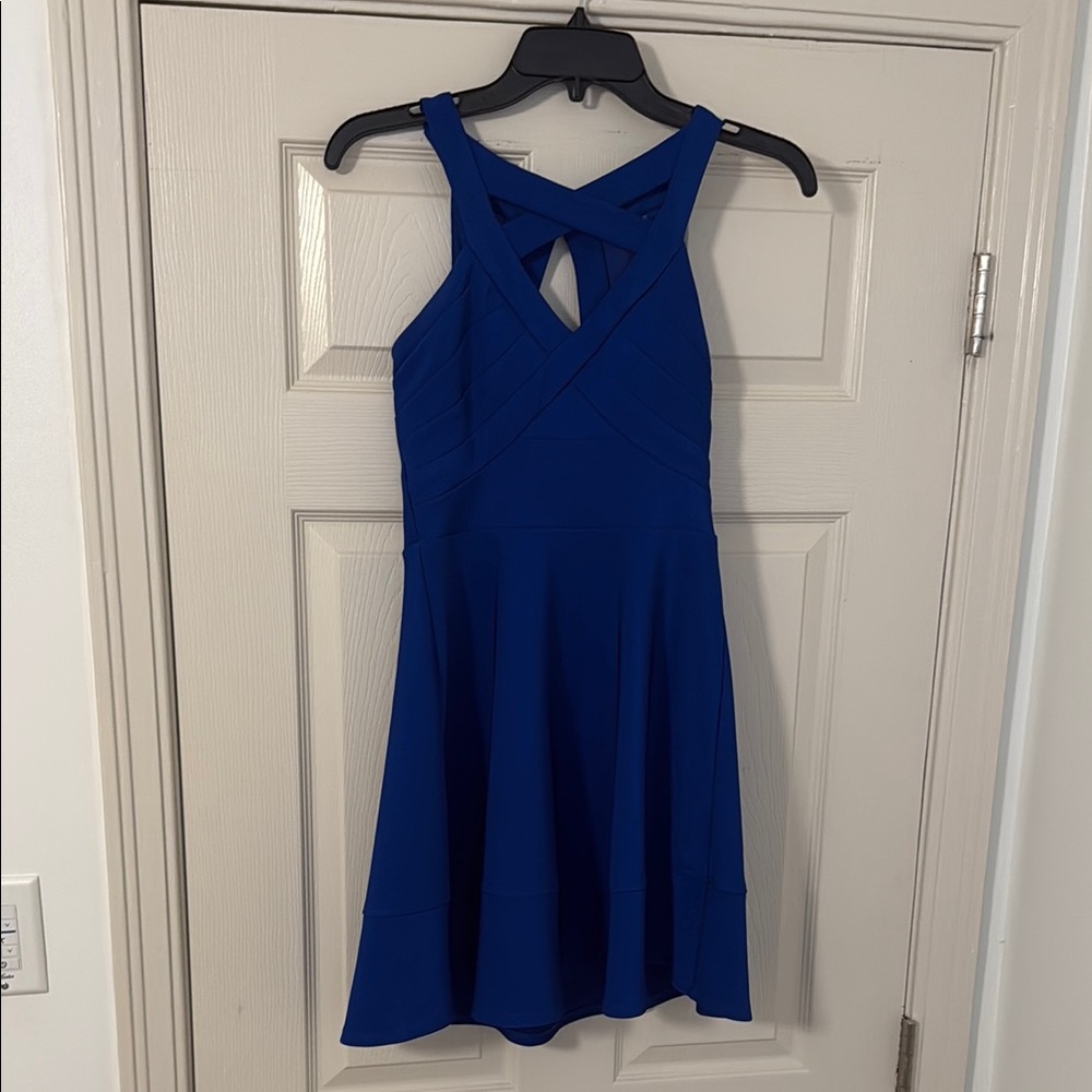 Elegant Blue Sleeveless Dress